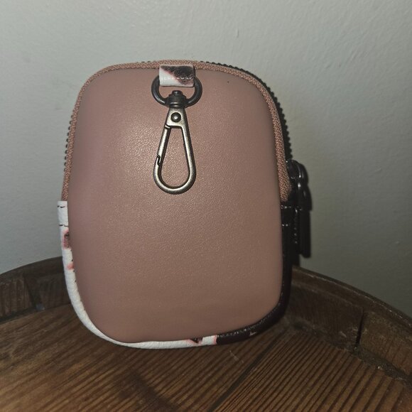 Wrangler Pink Cow Print Backpack Bag with Clip-on Coin Purse Brand New with Tags - Picture 3 of 10